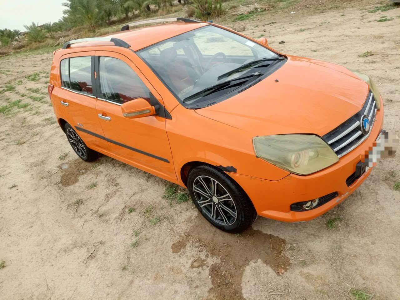 السلام عليكم سياره نوع جيلي كروس موديل 2013مكفوله من الضربه مصبوغه جماليه فقط أثر جراد مكينه وگير وحداديه وتخم تاير كهربائيات شغاله    السعر35وبيه مجال رقم بابل مكان السياره بابل الإستفسار على الرقم/***********/‏ *********** ‏
