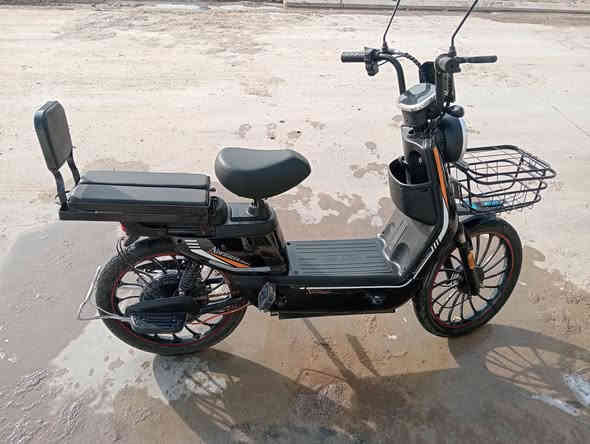 السلام عليكم
ماطور شحن للبيع 5 بطاريات سعر 250 وبي مجال عنوان موصل جانب الأيسر مزارع زيونه مقابيل دائره مرور الشلالات
