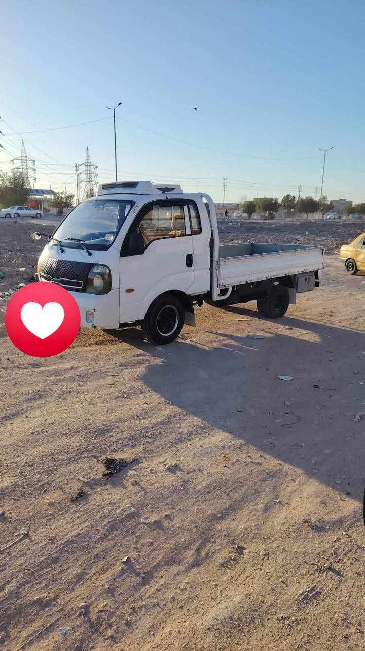 السلام عليكم  للبيع مسكر سبلاين موديل 2009 رقم  قادسيه مداور ثاني يوم السعر 82 وبيه مجال  للتصال على  الرقم مكلف بلنشر ***********
