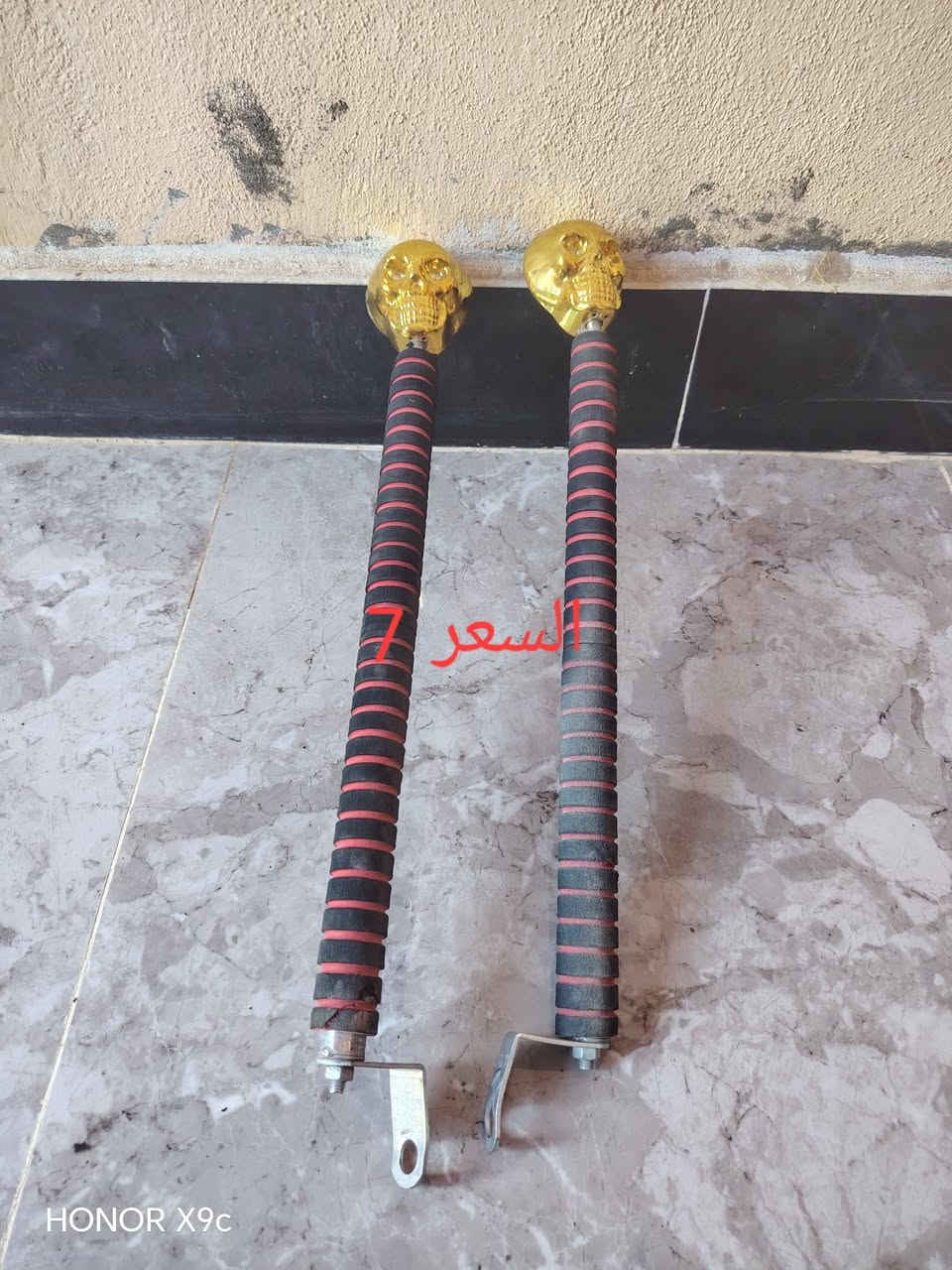السعر مذكور بكل صوره ما يعجبك لا تعبني وشكرأ


**إذا كنت صاحب هذا الإعلان وتريد حذفه لأي سبب، رجاءا أرسل رسالة إلى الدعم الفني**