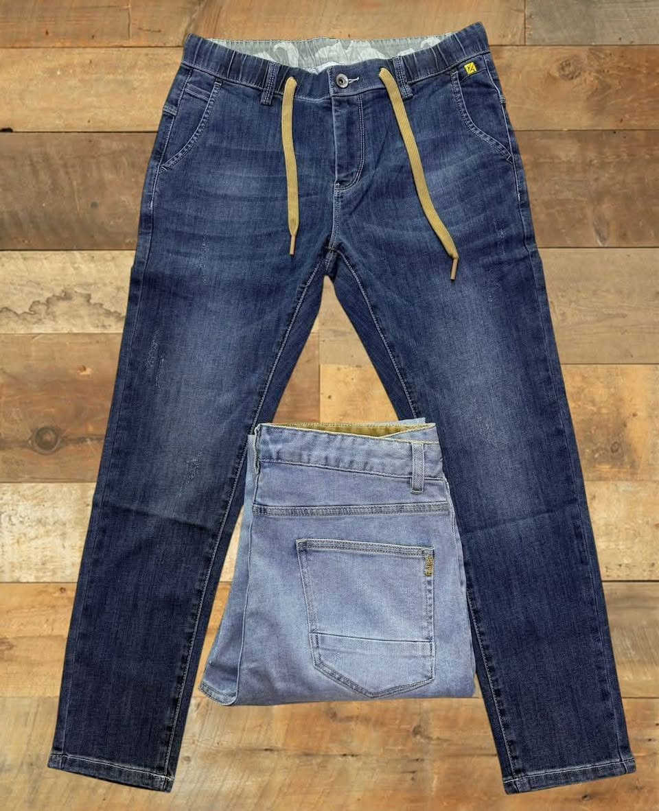 وصل بنطرون ماركة أوربي
يتوفر كصة 110
كصة 100
كصة 90                           خامة كلش حلوه 
كصة عدلة
قياسات 29 30 31 32 33 34 35 36 37


**إذا كنت صاحب هذا الإعلان وتريد حذفه لأي سبب، رجاءا أرسل رسالة إلى الدعم الفني**