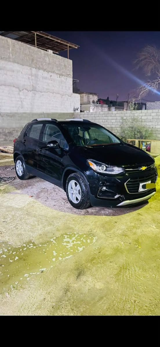 سلام عليكم سيارة شفر ليت تراكس موديل 21 ماشية 38وارد امريكي
فول مواصفات سعر 110وبيهة مجال اومراوس بصالون مكاني بصر شط العرب الكباسي رقم ***********
