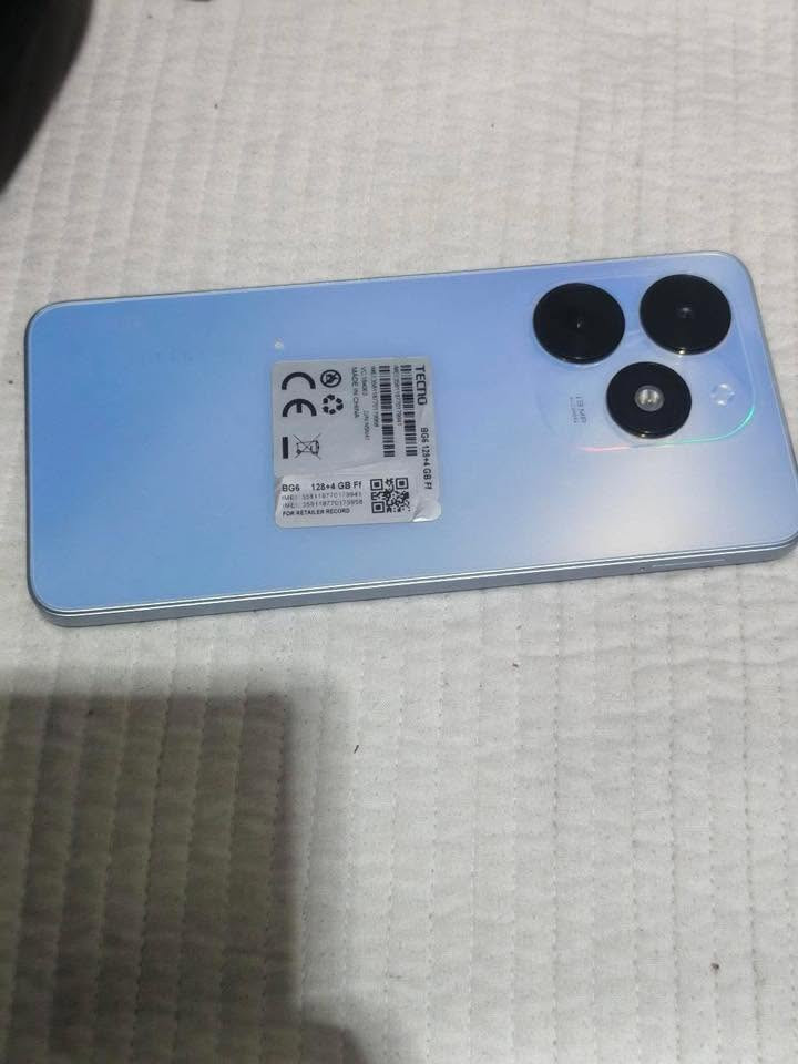 السلام عليكم جهاز TECNO SPARK Go للبيع استعمال نضيف السعر 150وبي مجال ‪0787 955 8109‬
