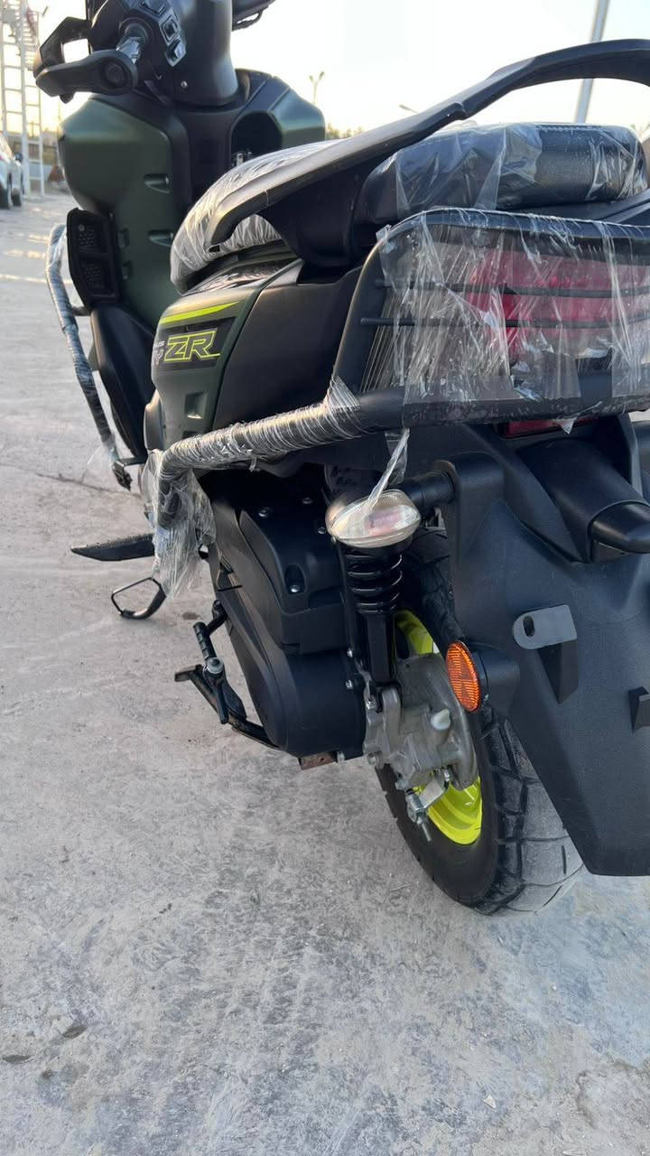 زت ار البيع مديل 24جديده سعر 2150
هاذه رقمي ***********
