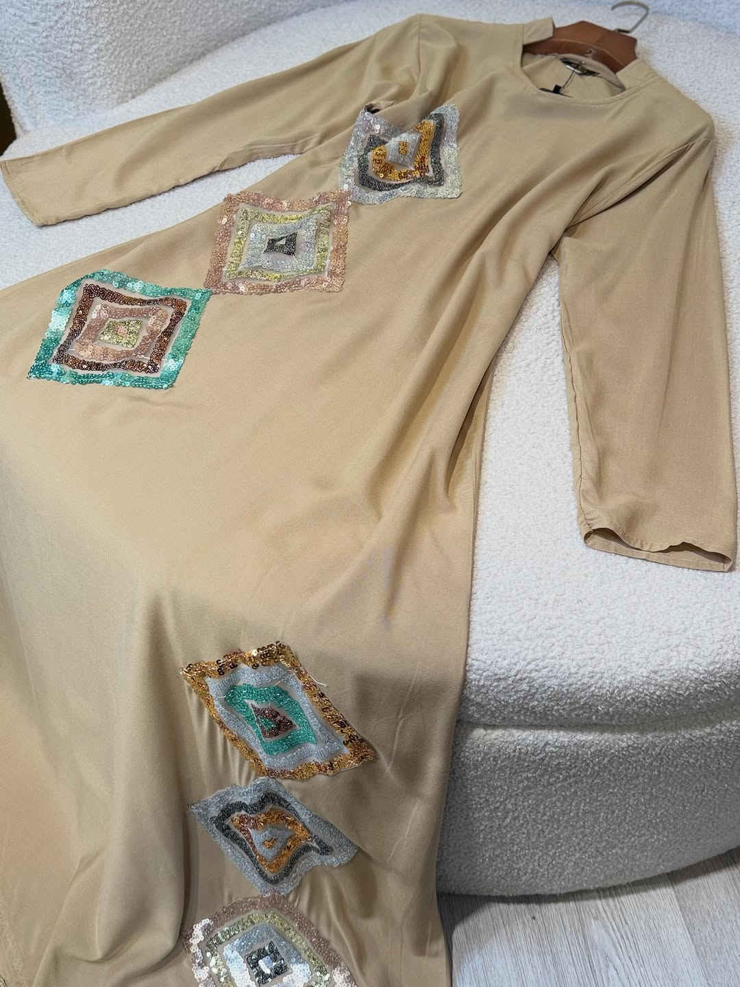 الــسعر13الـف✨🤎
القياسات(L,xl,2x,3x)

للحجز و الاستفسار التواصل على الأرقام واتس اب 

***********
***********
***********
***********

توصيل بغداد  5000
توصيل محافظات  5000
