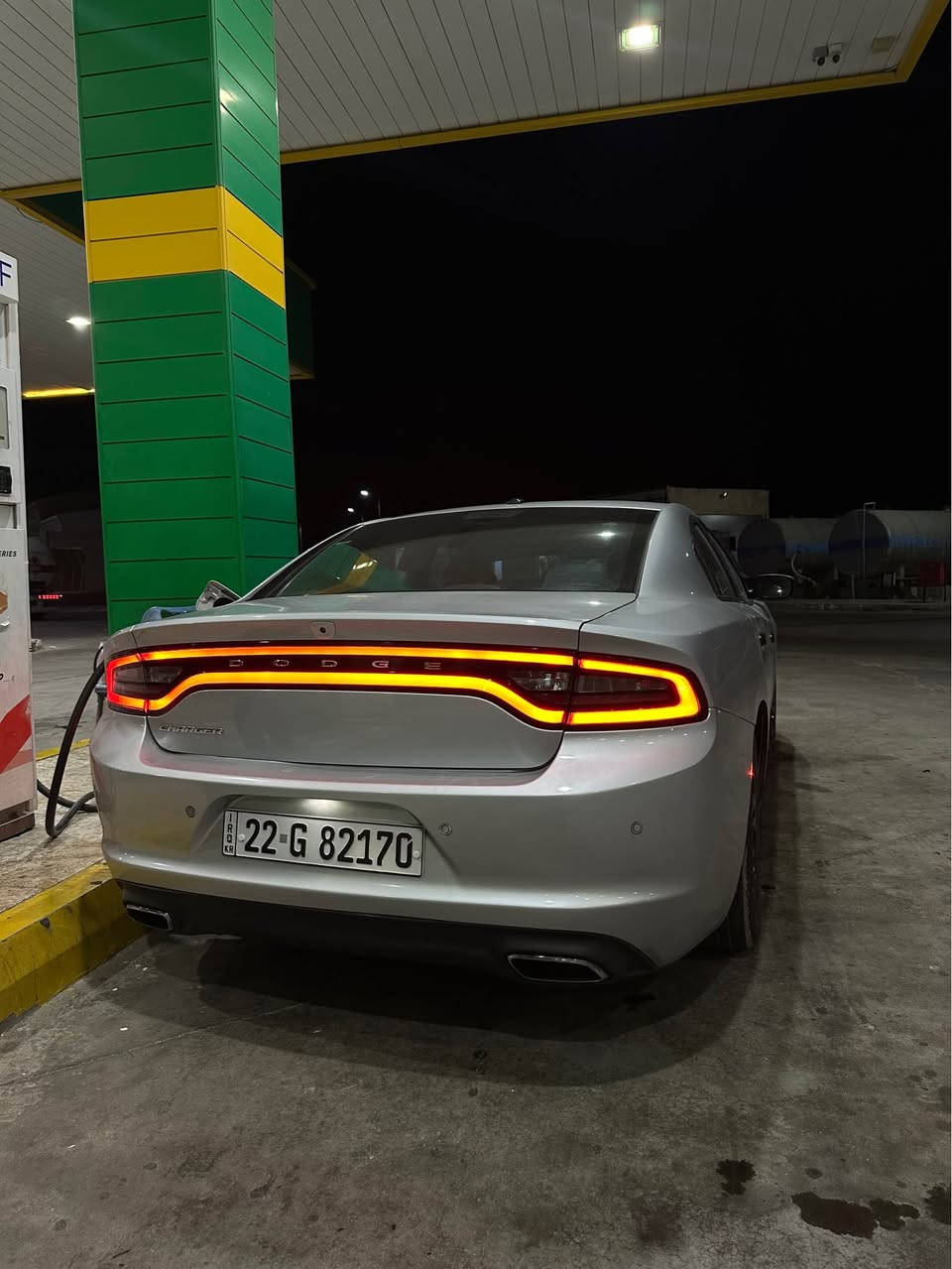 سلام عليكم شباب قبل كلشي السعر 210
دوج جارجر بعدهي بوضع الشركه 
الموديل2022 SXT
رقم اربيل دولي 
ماشيه90الف مايل وقابل للزياده 
لايت زنون ثلجي 
كشنات جلد +كهرباء
تخم تاير جديد
حداديه جديد
بلكات جديد 
نوزلات جديد
ادامه كامله مسويلها الاف ماتصرف عليها 
صور الحادث كدامك بيها صبغ بل صفحه ع كد الشخوط 
مكان السياره كربلاء 
للستفسار اكثر هاذ رقمي 
*********** كربلاء, العراق
