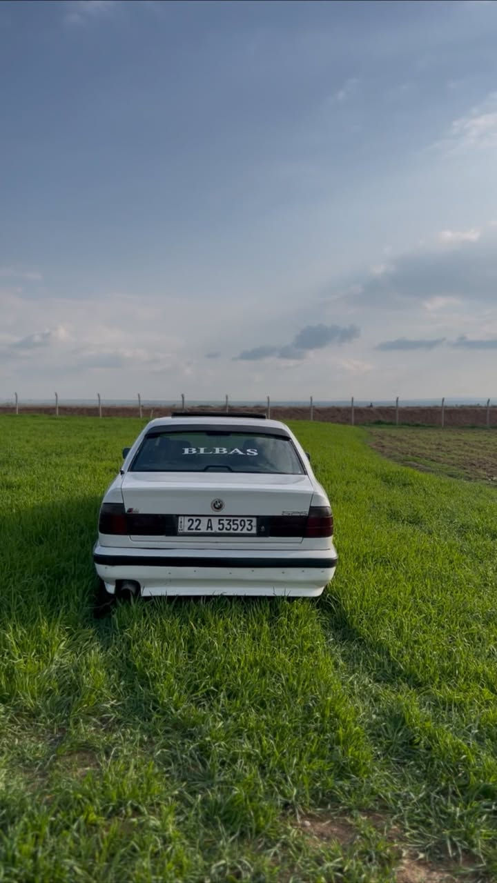 مۆدێل ٩٣ سلایت تەبرید سارد و گەرم ٥٢٠ی کەپس بیلاد گێر عادی بۆ فرۆشتن و گۆڕینەوە ئەگەر مشتەری ئەوە ژمارەکەمە واتسئەپیشی لەسەر ***********
