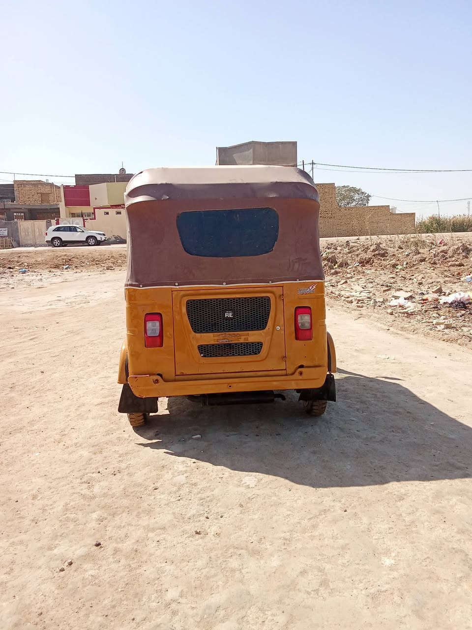 السلام عليكم تكتك موديل 2021 رقم وسنويه بابل كشر كفاله من الضربه والمعجون مكينه كفاله من التنقيص والتبخير تخم تاير جديد كهربائيات شغاله مكاني بابل القاسم السعر  6700 وبيها مجال بسيط الرقم *********** غير متواجد على الفيس
