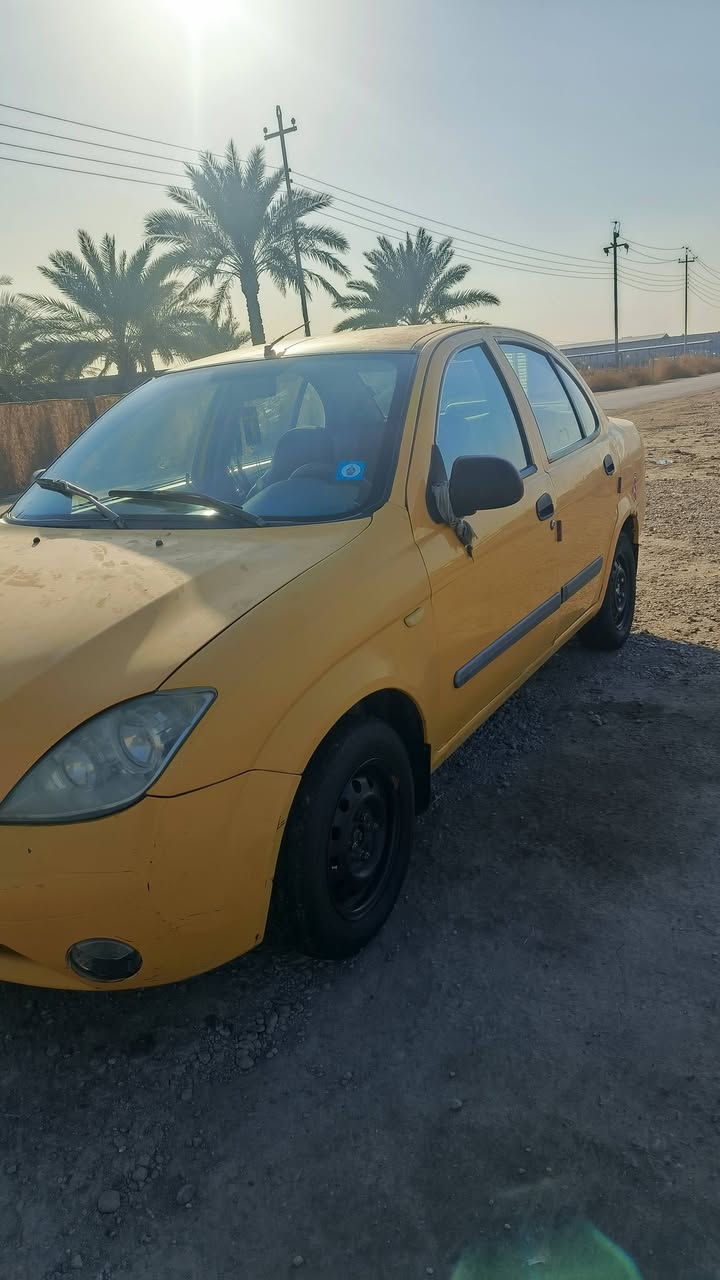 السلام عليكم تايبا للبيع محرك بي تنقيص موديل ١٥تحويل ثاني يوم  سياره شوفت مبدل جاملغ جه السايق فقط يرادله ترتيب شويه مكاني حله ورديه داخل  ونتصل بيك خير وتدلل *********** السعر ٣٢ وبيه مجال
