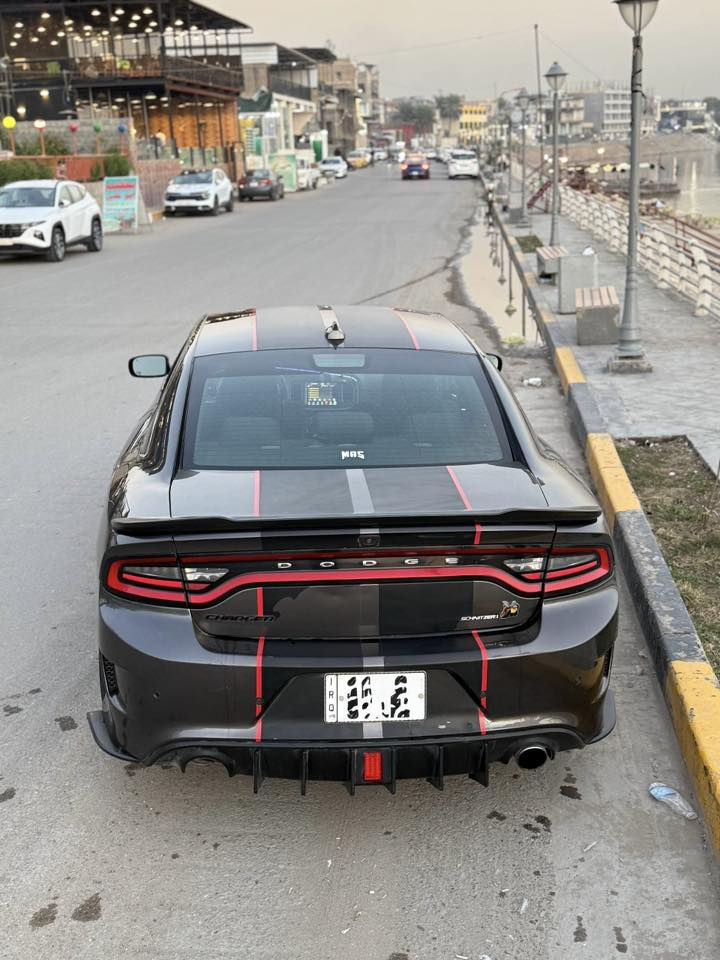 سلام عليكم
دودج جارجر سكات باك

موديل2021

عداد المسافة81000

مكينة v8 /6400 

سيارة كلش نظيفه  مكينة وكير مكفولات

حادث الأمريكي للسياره جاملغ خلفي راجع بارد فقط 
مثل ما موضح ب الصورة 

عليها الإضافات السيارا نشرات دشبول وسقف رولز رايز 

وستيرن رياضي  و Dg  سيستم دمام العدد 7 محيطي

سعرها بدون الدركة 23000 

واذا ويه الدركة 24000 وبيها مجال للشراء 

ملاحظة اقبل مراوس فرق من شدة وفوق  

 للتواصل اكثر عن السيارة : ***********
