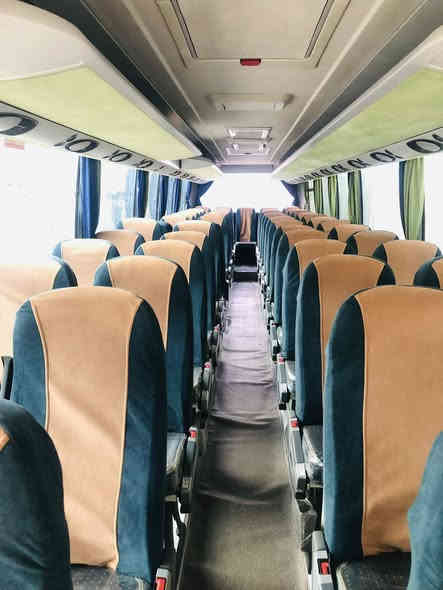 ام سيوف حجم 15 كير عادي مكينه 8 عدد المقاعد 54 تبريد صيني جديد تخم تاير سياره جاهزه *********** بيع مستعجل
