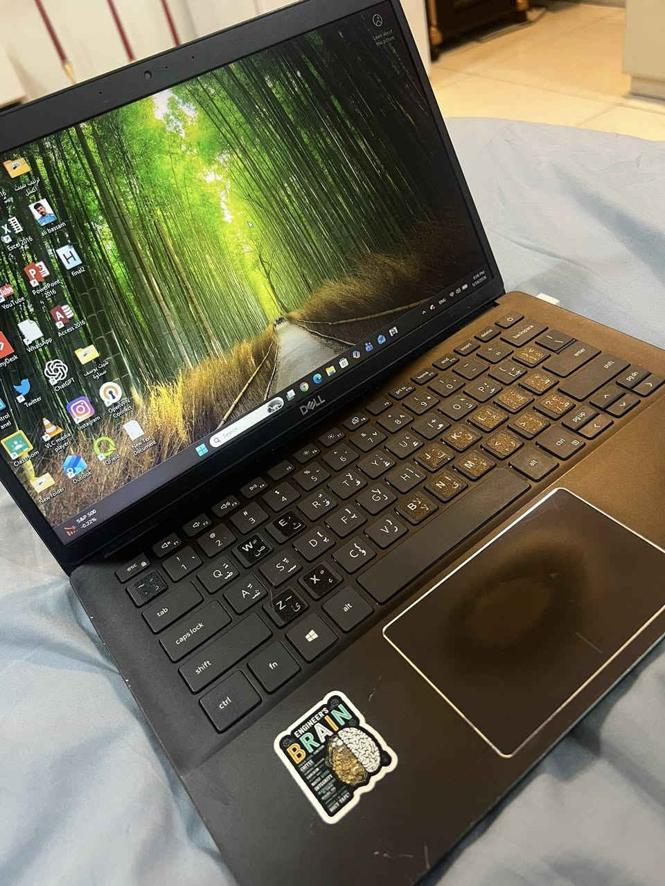 لابتوب    Dell Latitude 3301
المعالج Intel Core i7-8565U

رام 8GB DDR4 بسرعة 2133 MT/s

كارت الشاشة Intel UHD Graphics 620

التخزين     SSD  256GB

حجم الشاشة 14 انش

البطارية 4 ساعات مستمرة واكثر

السعر 270
اللابتوب جدا قوي وبنفس الوقت سلم وخفيف


**إذا كنت صاحب هذا الإعلان وتريد حذفه لأي سبب، رجاءا أرسل رسالة إلى الدعم الفني**