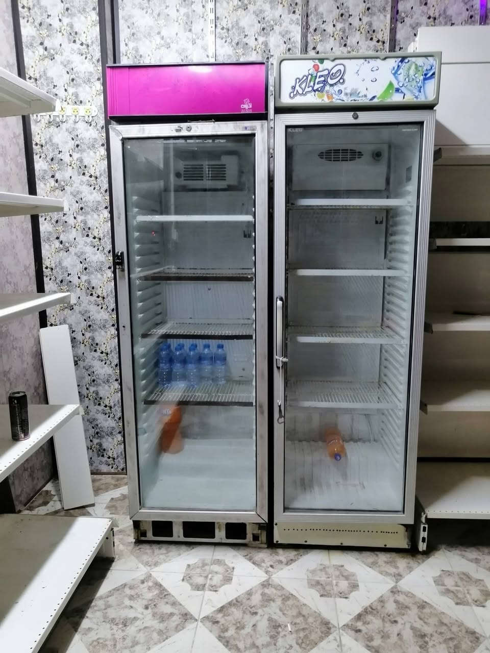 عارضات 2 عامودي و 1 بطح مستخدم، للبيع
العنوان /سوق القيارة _فرع البيكمات


**إذا كنت صاحب هذا الإعلان وتريد حذفه لأي سبب، رجاءا أرسل رسالة إلى الدعم الفني**