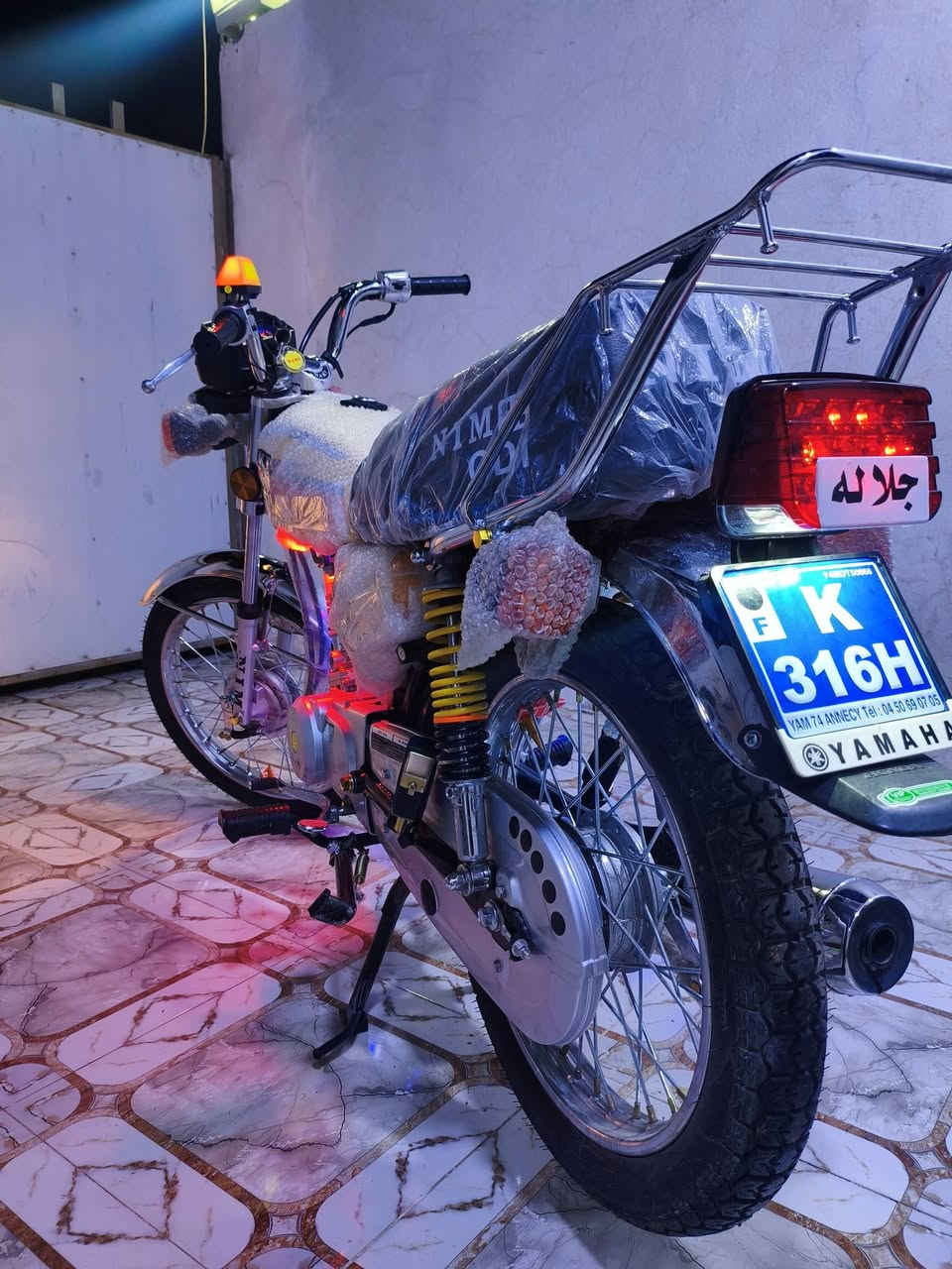 سلام عليكم دراجه نامه اخت الصفر صارله 4 تيام طالعه من الوكيل شلعه ومعدل فول محرك اصبانه ممطخوك شوف عينك سعر 780وبي مجال راسل خاص وتدلل مكاني اسره المقفودين 
*********** 📍
