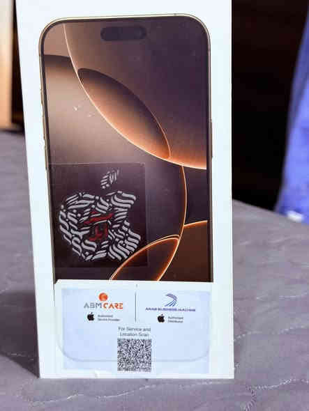 16 برو ماكس 
⭕️⭕️⭕️وكالة ABM
شريحة وحدة + الكترونية
بطارية 91%
الجهاز بي شخط بسيط بالشاشة
نظافة الجهاز 99
1.225.000
وبي مجال بسيط
***********
متواجد واتساب فقط
