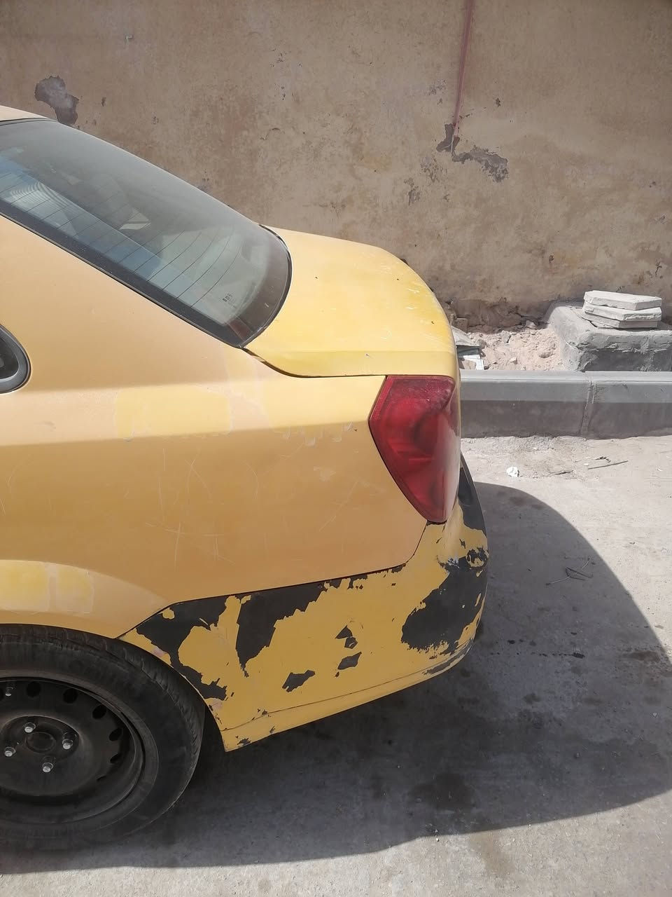 سلام عليكم اوبتره مديل 2010 مطلوبه مصرف ماعليها شارت حجز رقم ذي قار الماني سعر 28وبيها مجال مكينه وكير نضيفات حداديه حلوه سياره بيها ضربه يم قبق البانزيل فقط الباقي على وضع الشركه مكان سياره الناصرية مركز ***********
