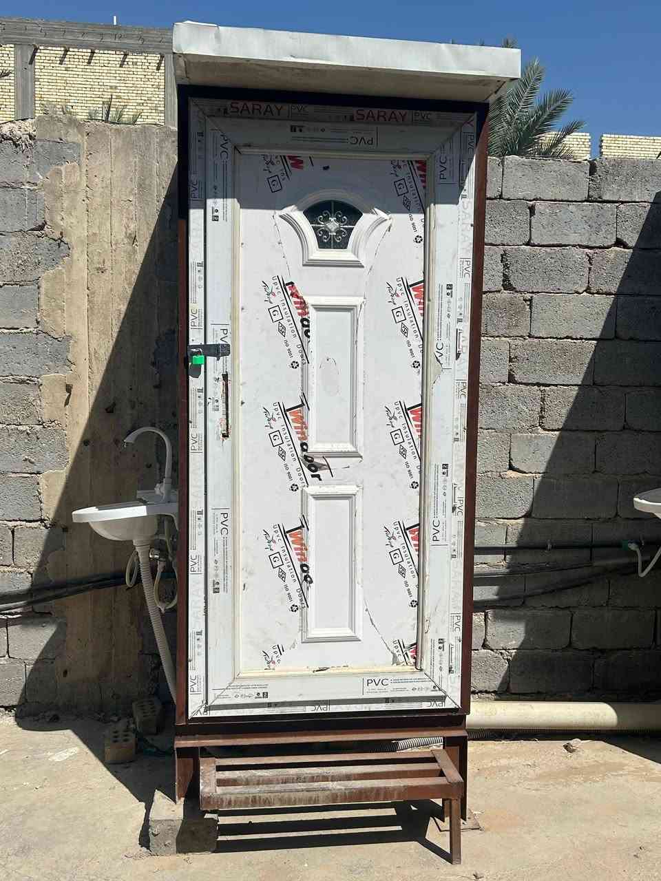 السلام عليكم للبيع العدد 5 نضيفات استخدام قليل
رقم الهاتف ***********
