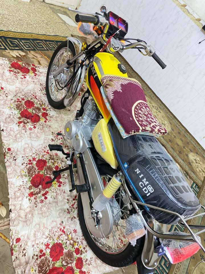 سلام عليكم شباب
دراجة موديل ٢٥ جديده
شوفتك عينك النضافيه
السعر ٦٧٥ 
مكاني بابل المسيب
مامتواجد خاص
هذه رقمي ***********
