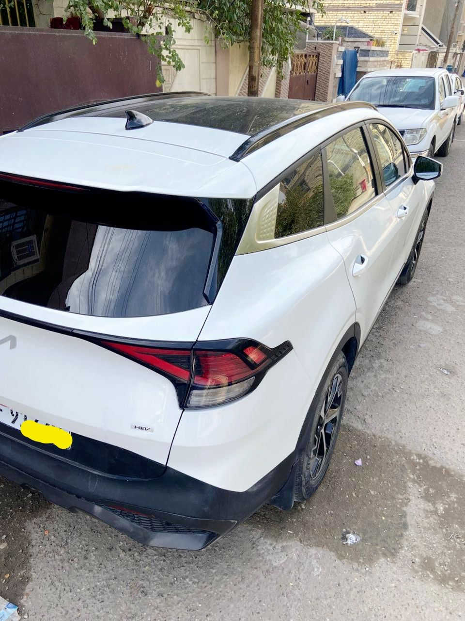 كيا سبورتج هايبرد وارد امريكي موديل 2024 فئة EXفول مواصفات بانوراما كشن جلد وكهرباء رادار امامي خلفي جانبي شفتات ستيرن صبغ بس بنيد والباقي مكفولة لالغود ولا شواصي سيارة احلة من الصور مكاني بغداد
*********** 
او ‎***********
