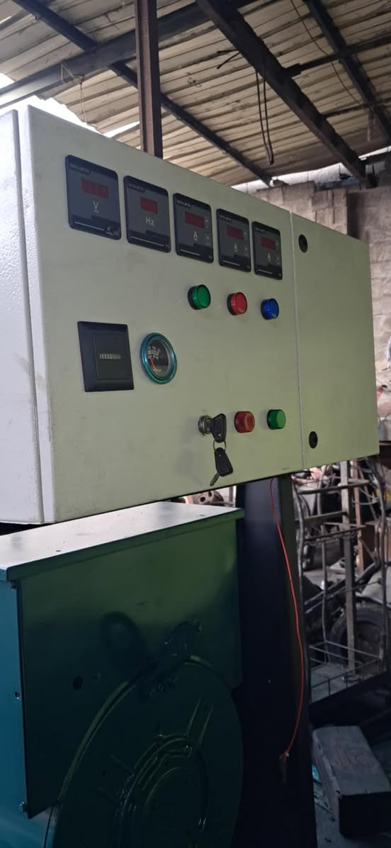 #وجبة جديدة اسعار مناسبة
فالفو F122 
توليد لوري سمر 275 كيفي  
اوربي طبك جديد 
شاشة حماية  
راديتر كلر
عنوان فرع الأول ديالى خانقين 
فرع الثاني أربيل صناعه جنوبيه 
هاتف ***********
***********
