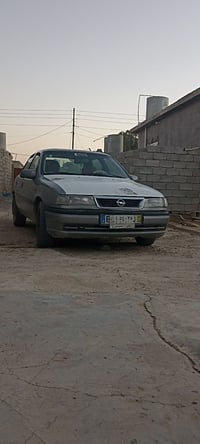 سياره للبيع ماكينه 16 07724264081