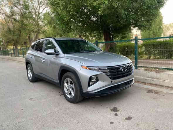 توسان وارد امريكي ٢٠٢٣ 
لون رصاصي مميز 
حادث امامي موضح بالصور
تبديل وصبغ بنيد وجاملغ ايسر فقط 
عداد ٤٠٠٠ مايل
ايرباك ستيرن طاك فقط 
شاشة كبيرة لمس 
سستم صوت BOSE
كاميره خلفيه 
كراسي السائق كهربائي
كراسي مدفاية
تشغيل عن بعد
رادار امامي وخلفي
حساس تجاوز
اشاير بالمري
اضوية امامية زنون العلوي والسفلي
بگ لايتات لد LED
الأنارة الداخلية  لد LED
الجنطة كهرباء
 انظمة قيادة  متعددة
مكان السيارة بغداد الدوره
السعر 163 بدون رقم 
*********** بغداد
