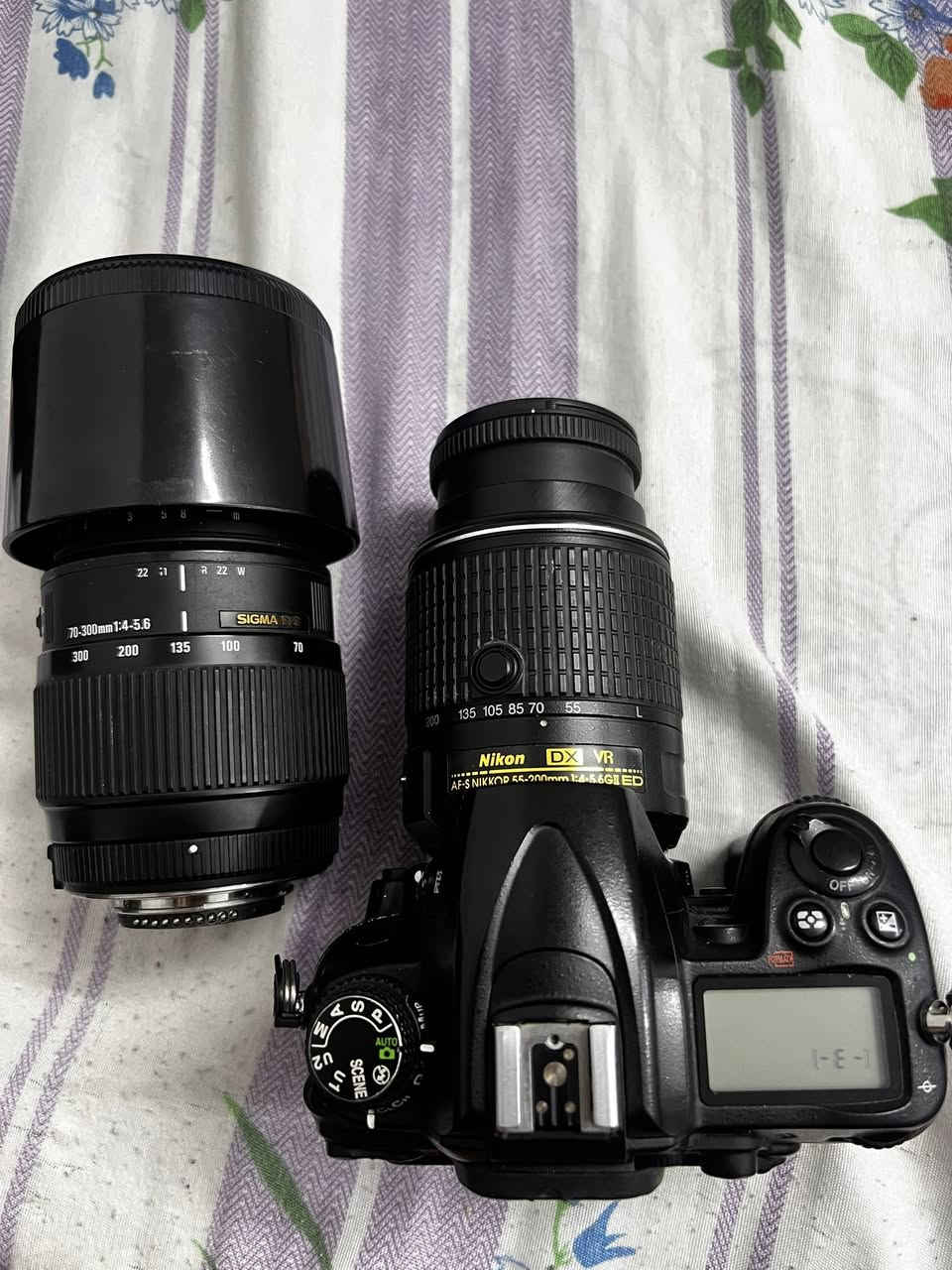 كامره نيكون 7000D للبيع
ملحقاتها 
عدسة ٥٥-٢٠٠
 زوم رياضي ٧٠-٣٠٠
رام ٣٢ 
حزام 
جنطة 
شاحنة 
بطارية 
ناقل للصور 

الكامرة نضيفة واستعمال شخصي 

رايدها ب ٤٧٥ مستعجل على بيعتها مكاني واسط الصويرة 

***********  
شراي تواصل وياي عالواتساب وتدلل توصيل موجود
