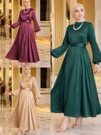 فستان ساتان • مقاس L/XL • ٧ ألوان