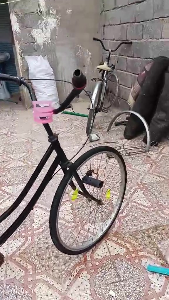 سلام عليكم بايسكل بناتي حجم 26 لون اسود مصبوغ سعره 60 وقابل للمراوس مكاني كوت شارع النفط يم الحولي الجديد يم المستوصف الجديد مال حي الجواين كبال نزلت سياسين نواب الضباط


**إذا كنت صاحب هذا الإعلان وتريد حذفه لأي سبب، رجاءا أرسل رسالة إلى الدعم الفني**