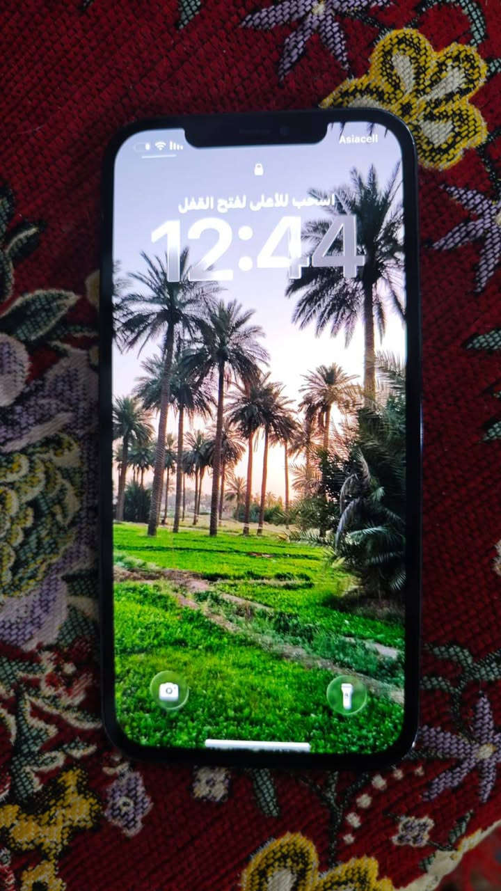 iPhone 12 Pro Max  . للبيع 
الجهاز . مكفول .  لا مرفوع ولا مصلح ولا مفتوح جهاز شغال كامل . 
ذاكرة . 256 . 
بطارية . 88 .
الجهاز استعمال شخصي .
الجهاز ضمان . اسبوع لليشتري .
لا خدش . ولا زلغ . ولا كسر . مضمون . 
الجهاز مضمون كامل .
وسعر سعر البلاش . 
الي يريد سدز خاص .  
او يراسل وتساب . *********** .
