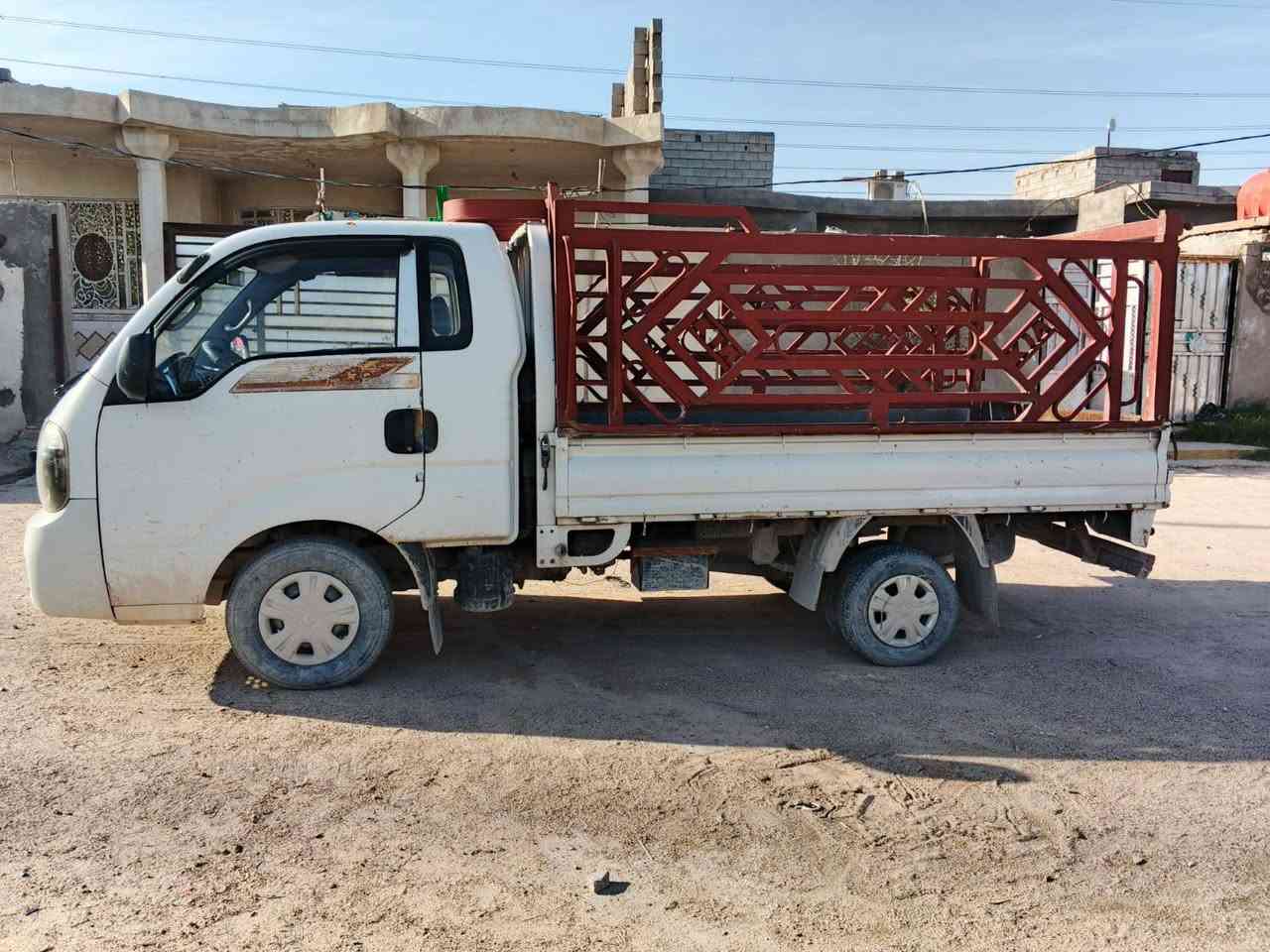 سلام عليكم كيه نثيه موديل 2013 مفتوح كير ومكينه شرط سياره مكفوله من الضربه الرقم بصره مفتوح رقم الهاتف ***********
