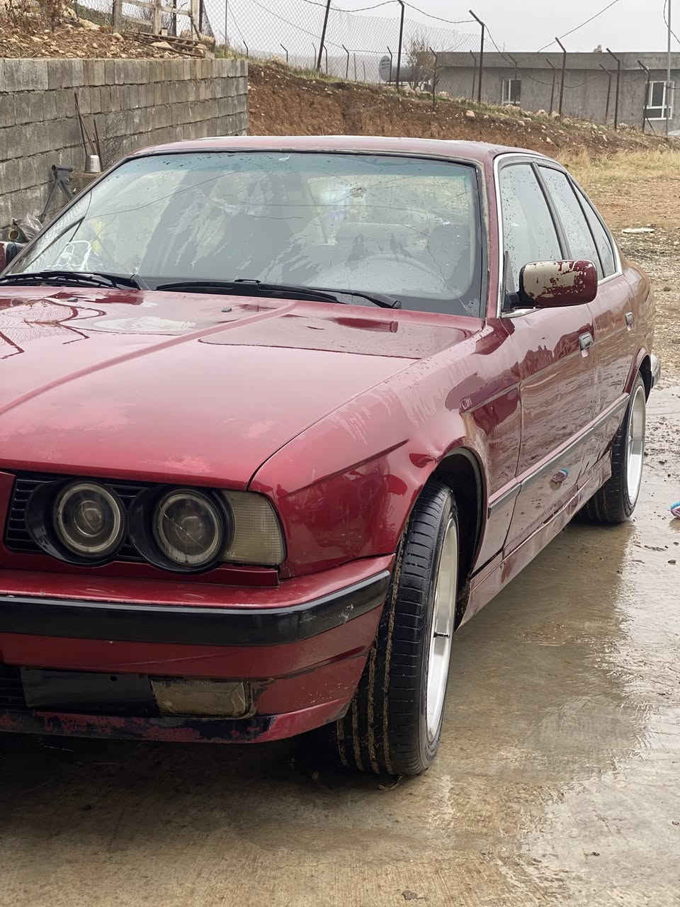 bmw1992
525
فول بةس گير عادي 
ماشةلا زور بةقوةتة كارةباي گيرو مةكينةي مةزبوتة  توزيك دوكةلي هةيةو ماباقي بةشةرت سلايت چوار جام كارةبا گةرميشي مةزبوت دةعمو رزيوي نية بيلاد توماتيك بو كردمان بة عادي   سعر٢٢ گةلاو توزي معامةلة شوين سليماني كريار نيت سةرم مةيةشينة كارتيكي لةكةلة بة هةدي ئةدةمي  مالي مةدةنيو موسو براوة بةشةرت ***********
