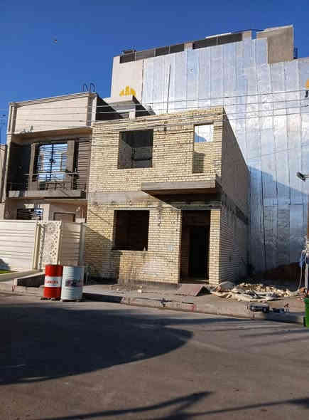 عندك بيت تريد تبني وحاير ادور خلفات درجه اولى 😕
اوكف 🤚اليوم انت لكيت افضل خلفات بناء من الفلوجه عملنا في  بغداد شغل درجه اولى استلام مهندس وزن مضبوط البناء ينبني على المساطر تنضيف الموقع ان كان طابق ثاني او اول #كروب_خلفات_بناء_الانبار  يتميزون دقه في العمل مصداقيه في الموعد سرعه في الانجاز احترافيه في العمل خلفات اكثر من خلفه #مصداقيتنا_سر_نجاحنا
هذ الصور هيه ل اعمالنا نحن لا غيرنا
***********  ***********
