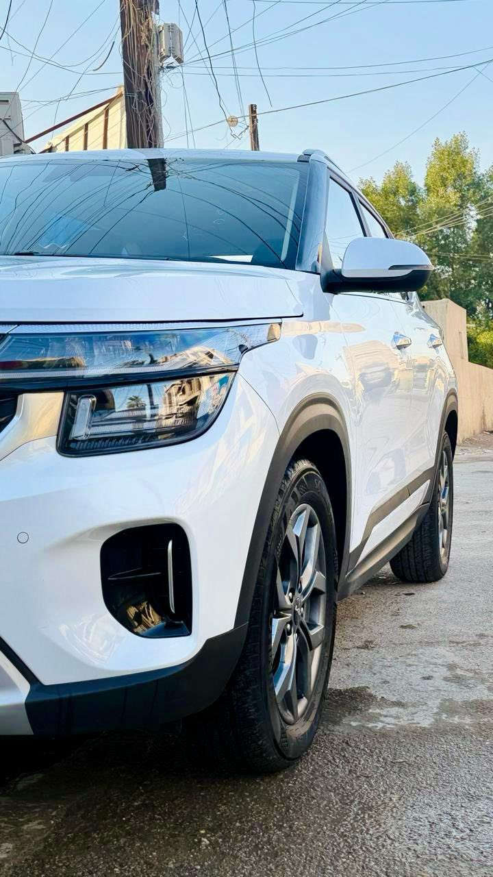 سليتوس موديل 2025 رقم بغداد بسمي  استلام شركة ع ايدي   مكفولة كفالة عامة   ( بدون صبغ بدون تبديل بدون بارد ) محرك 1500 دبل نوزل

فول مواصفات اعلى فئه 

بصمه ، بنوراما ، حساسات اماميه خلفي ، لدات اماميه خلفيه ، توقف الذاتي ، اوتو هولد ، رادار امامي ، قطعتين تبريد ، اشاير بالمري ، تحكمات ، قطعتين تبريد , جلد ، تحديد مسار ، هاندبريك بصمه ، مانع انزلاق ، اوتو ستارت  ، كامرات 360 درجه 
بية مواصفات بعد هواي 

مكان السياره / بغداد الدوره 

السعر / 180 بية مجال 
***********
***********
