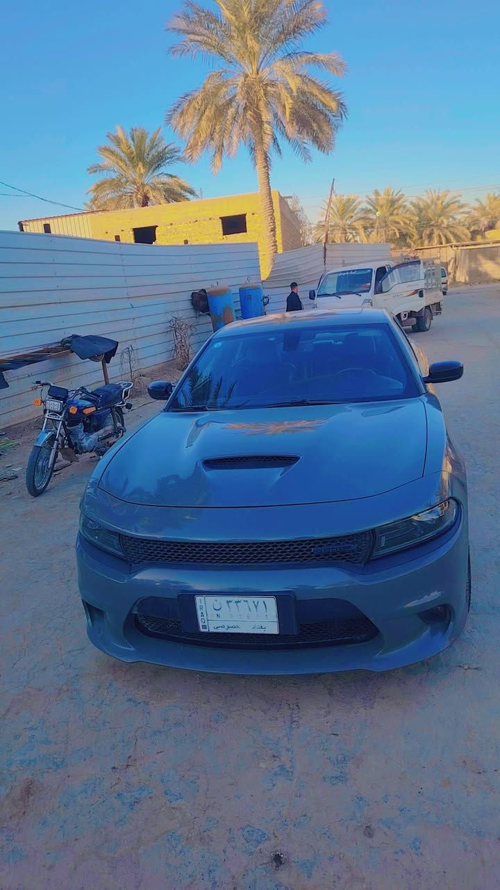 سلام عليكم جارجر خليجي موديل ٢٠٢٣ مكفوله كفاله عامه رقم بغداد بسمي تحويل مباشر الهاتف *********** السعر ٣٤٠ وبيه مجال
