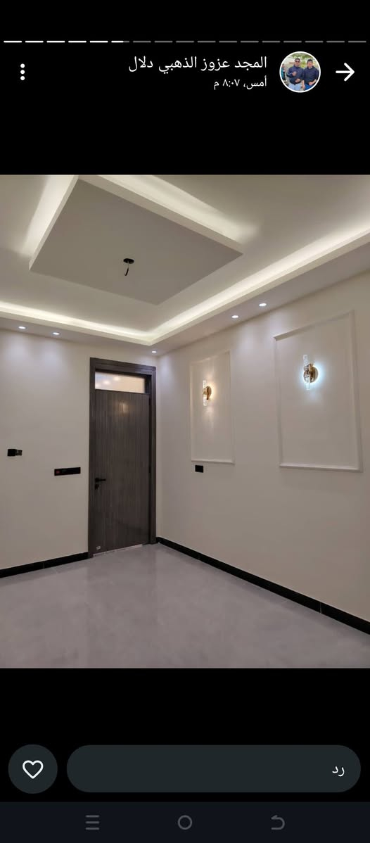 سلام عليكم بيت للبيع مساحه 100متر واجهه 6وربع نزال 16 قرار قاضي يحتوي ع مدخلين ستقبال ومطبخ3غرف نوم وخدمات 2 بيت زيروو تنازل من شركه مباشر بسمي العنوان دوره مدخل البعيثه مجمع سلطان 3 فرع مفتوح  قريب عن شارع العام فرع قصير عرض شارع 8متر بدون دلاليه مباشر من صاحب الدار الاستفسار الاتصال ع *********** متواجد ع واتساب مازنجر السعر 137بي مجال للطيبين
