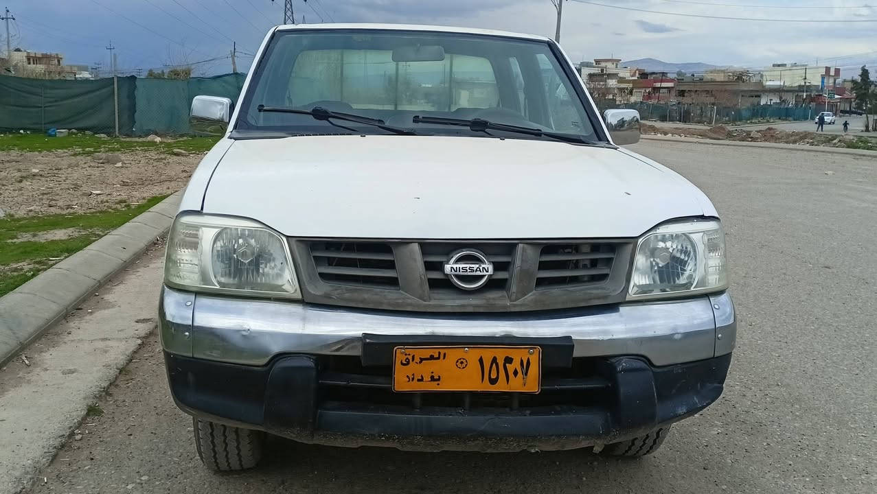 نیسان مودیل 2009 مزایدە بە شە رتی گێر مە کینە ئە کسل بێ چرکە چوار تایە لوک عام بۆیاخ لە سە ر ساخی
شوێن چم چما ڵ 
سعر 67 گە ڵاو مە جال 
ژم 
***********
***********
