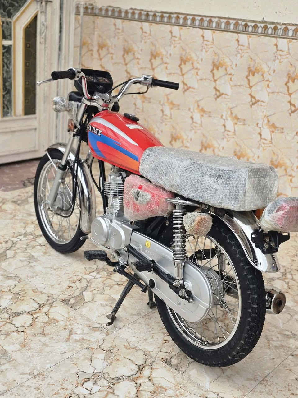 للــبيـع اوراق 7
غراضه كله 25 شاصي 14

باب اول غراضه

ما بيه برغي تجاري

  (سعر ميلون ونص)قضاء الكحلاء

صاحب الدراجه ***********
