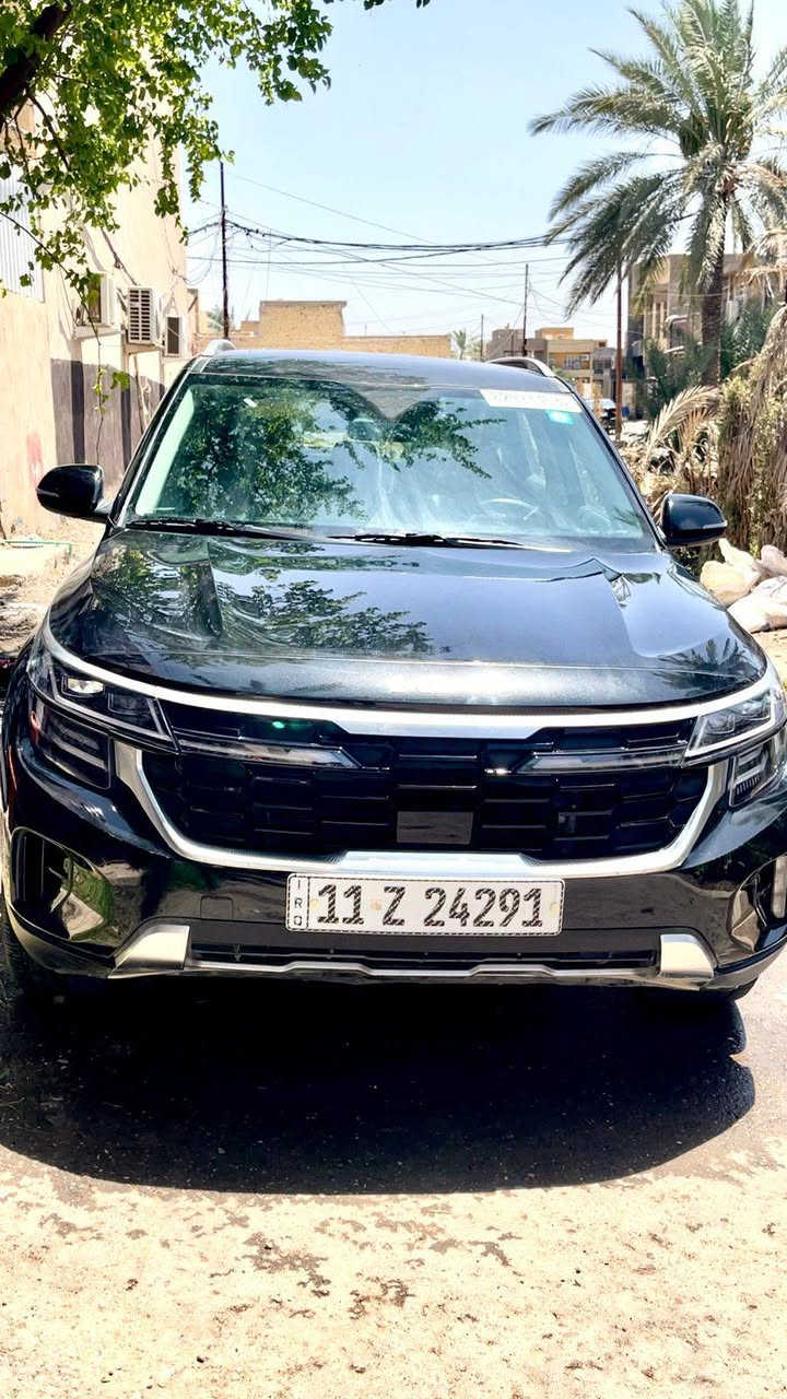 السلام عليكم
كيا سيلتوس SX  2024(اعلى فئة) 1600 تيربو 195 حصان 
المواصفات شاشة متصلة وعدادات ديجتال بصمة فتحت سقف قماره 
رادار امامي وخلفي ونقاط عمياء
تحكم ستيرن كامل  وتحديد مسار وقيادة ذاتية ومثبت سرعة
كشنات جلد تدفئة تبريد 
قطعتين تبريد
كرسي سايق كهرباء 
سايد بريك كهربائي
‏Auto hold
دفع رباعي
تشغيل عن بعد
تراكشن
مداخل تايب سي ويو اس بي
نظام نزول منحدرات
سستم صوت BOSE
‏MOD DRIVE SPORT NORMAL ECO
انارة داخلية دشبول وسماعات ورجل
داخل لون مشمشي مميز
الانارة الامامية والخلفية LED ..
السيارة ماشيه 26500 كيلو متر  /مكاني بغداد الشعب سعر 173 رقمي ***********
