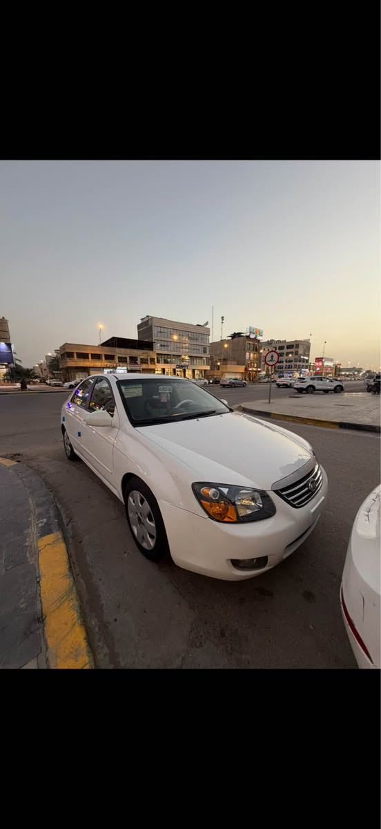 سلام عليكم كيه سيراتو سبكتره للبيع سياره جاهزه من كلشي كير مكينه حداد تخم تاير ما بيها نقص  رقم بصره  بسمي الدولي مجدد ستوه 2031وصاعده هزه رقمي لستفسار*********** بيع او مراوس البصرة, العراق
