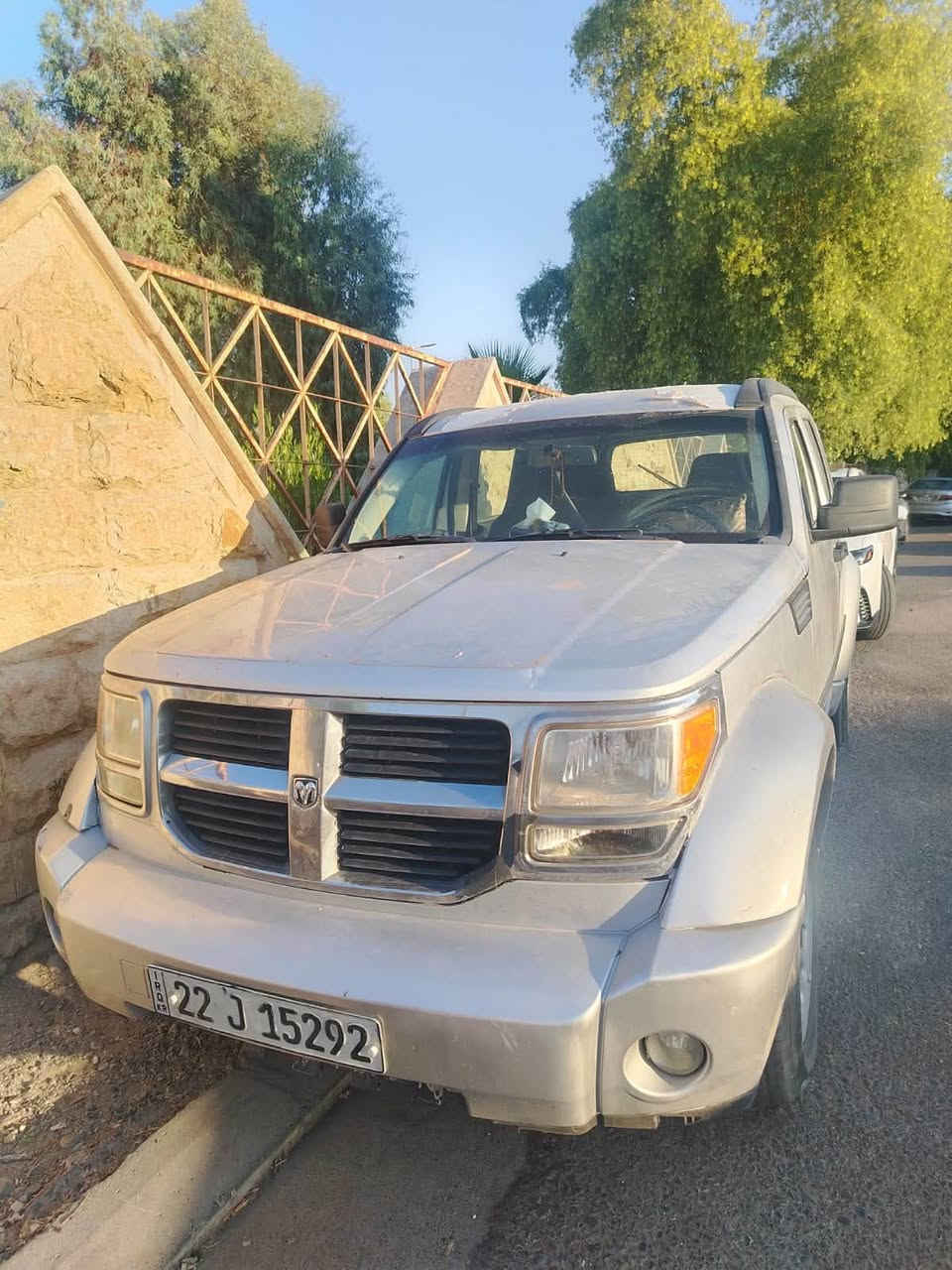 دۆج نیترۆ ئەمەریکی
مۆدێل2008 فوول
گێڕ ئوتوماتیک 
ڕەقەم و سەنەوی نوێ
ڕەقەم هەولێر
شەش بستن و دەبل ئەکسڵ
پارچە هیچی نیە و زەبری بەقوەتی نیە بەس شوخت و خۆلێدانی هەیە
گێڕ و مەکینە بەشەرت
تەحویل و وەکالە بەشەرت
سعر 80 و معاملە
*********** واتسئاب
