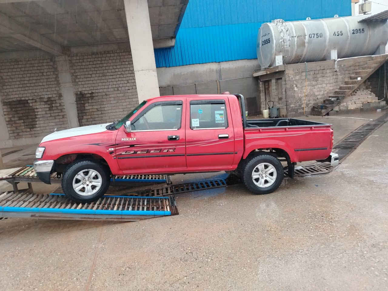 *********** /*********** بيكاب ده بل دير موديل 2006ئارم بلاستيك هه ولير به شه رت ارم اوليات كيشه مه دني به شه رته سبوغ بيلادي خويه تي يه يه ك بارجه به له يك سبوغ هيه ده عم ليدراو ي نيه خايس و رزيو ي نيه جوار تا يه نوى له زيره بيلاديه بو به ستراوه مه كينه به خاخ جام كاره بأي تاقم لايت وبه گلايت هردوو دعامي نوى بو به ستراوه هيج مه سروفيك نيه مال دوسته گيرو مه كينه ئه كسل ته بريد توندو تولى به شه رته
