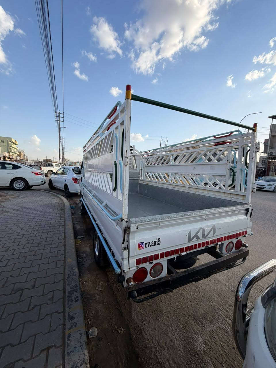 🚗 للبيع – بنكو موديل 2017
سيارة نظيفة وجاهزة من كلشي ✔️
🔹 محرك ممتاز (تبريد خير من الله)
🔹 كير حداديه
🔹بيها بارد بل ربع فقط 
🔹السياره كفاله عامه 
🔹 شاشة + كاميرا خلفية
🔹 حساسات
🔹 مسكر مجول
🔹 كاملة المواصفات
📍 العنوان: البصرة
📄 شرط: ترايك بغداد
💰 السعر: 155 (قابل للتفاوض)
📞 للاستفسار: ***********
