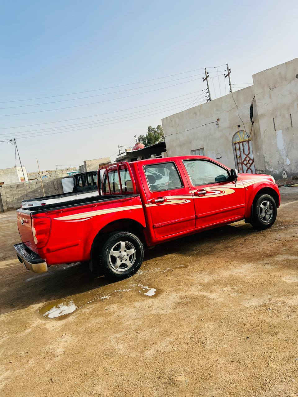 السلام عليكم سياره كريت ويل للبيع 2013 سياره مكفوله من ضربه ودعمه بس بيه صبغ جمالي سنويه تنتهي 27 تحويل ثاني يوم السعر 45المكان بصره دير  ***********
