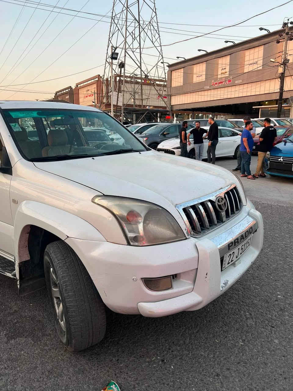 برادو ٦ سلندةر vx
موديل 2007 
بدون سبغ 
محرك مفتح فقط كاسكيت 
سلايت 
دبل اكسل 
جام كارباي 
مواسفات فول فول 
الرقم سنوي الجديد ب اسمى 
الرقم التليفون *********** واتساب و كورك 
السعر 140$ 
الرقم سنوي الجديد ب اسمى

