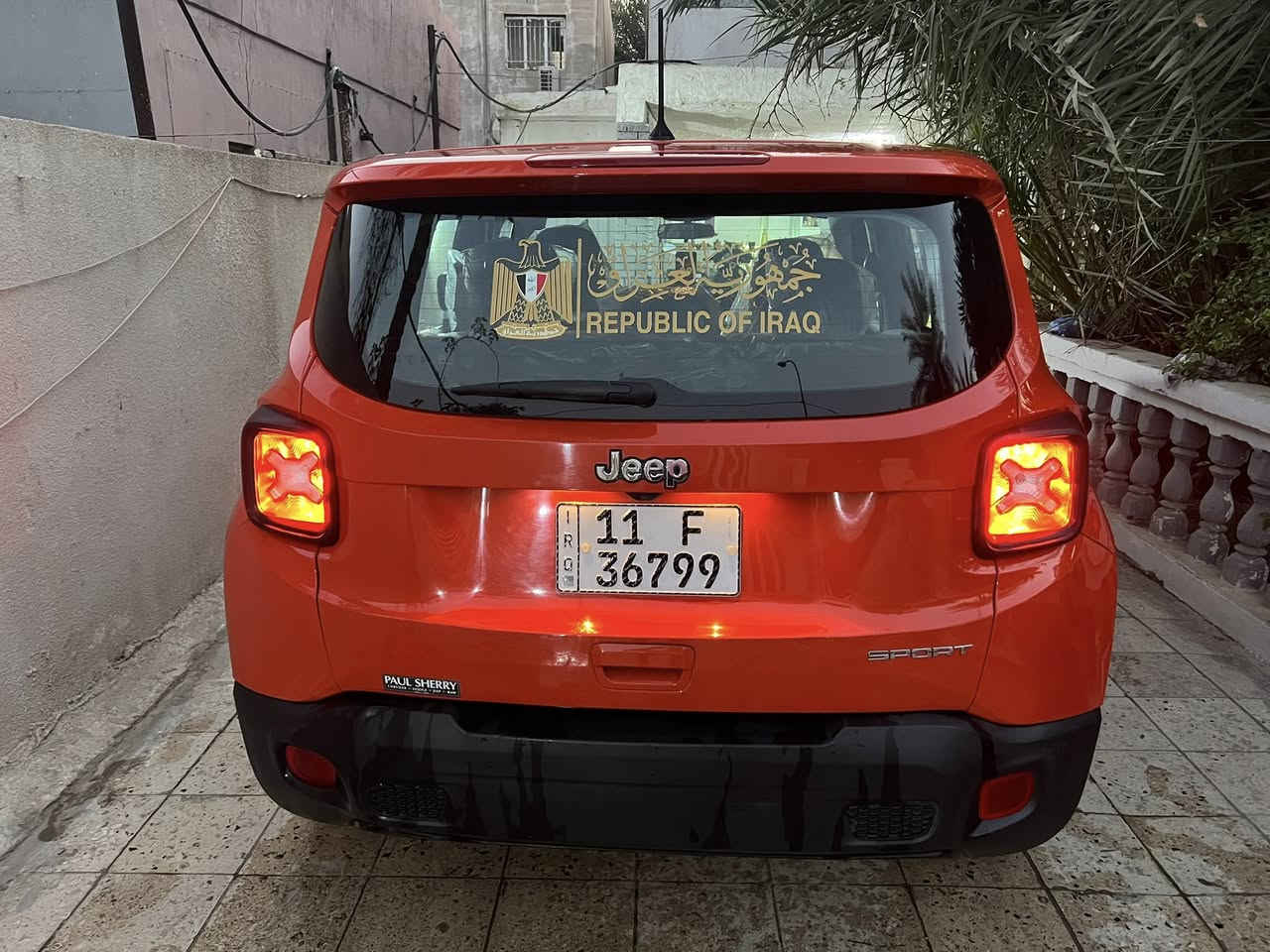 جيب  رينكيد موديل 2019 وارد امريكي رقم بغداد انكليزي سيارة حادث جاملغ امامي ايمن فقط يعني قطعه وحده صبغ بدون دواخل  سيارة ماشيه 77 كيلو متر جاهزة على اخر حبايه من حداديه تخم تاير تدفئه تبريد سيارة احلى من الصور مكان السيارة واسط الكوت مركز المدينه السعر 128 وبيهة مجال ***********
