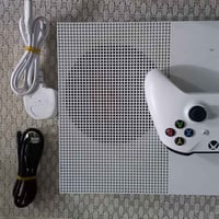 اكس بوكس ون اس • جويستك • اشتراك جيم باس