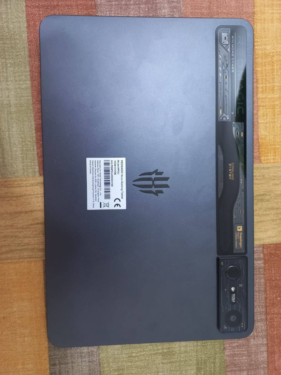 ايباد ريد مجك للبيع نظيف جدا بالكارتون استعمال شهرين فقط  ذاكره ٥١٢ السعر ٩٥٠ الف وبه مجال  للتواصل الاتصال ***********
