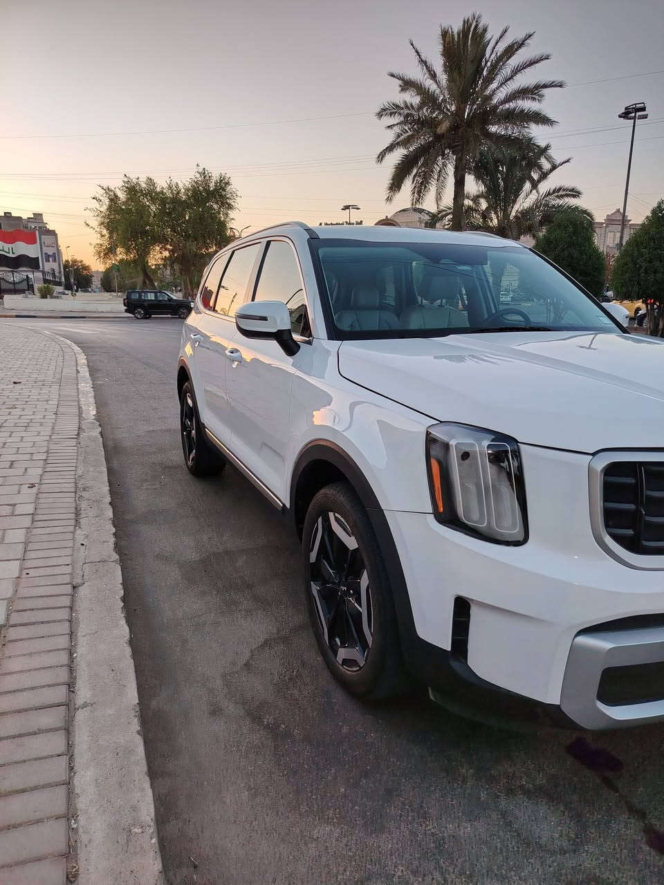 السلام عليكم تلورايد موديل 2024 فئة S وارد أمريكي كتاب شهداء حادث موضح بالصور 4قطع صبغ شاصي لغد كفالة
مواصفات
فتحة
بصمة
كشنات جلد منفصل
رادارات أمامي خلفي جانبي
توقف ذاتي
قيادة إلية
مكينة 6سلندر 3800
كير محرك تبريد حدادية بشرط وضع الزيرو 
ماشية 51الف كيلو متر مو ميل
السعر 220 وبيها مجال للطيبين
العنوان بغداد البلديات
السيارة أضمن الوكالة و عند انتهاء مدة الحجز اضمن التحويل
رقم الهاتف ***********
السلام عليكم تلورايد موديل 2024 فئة S وارد أمريكي كتاب شهداء حادث موضح بالصور 4قطع صبغ شاصي لغد كفالة

