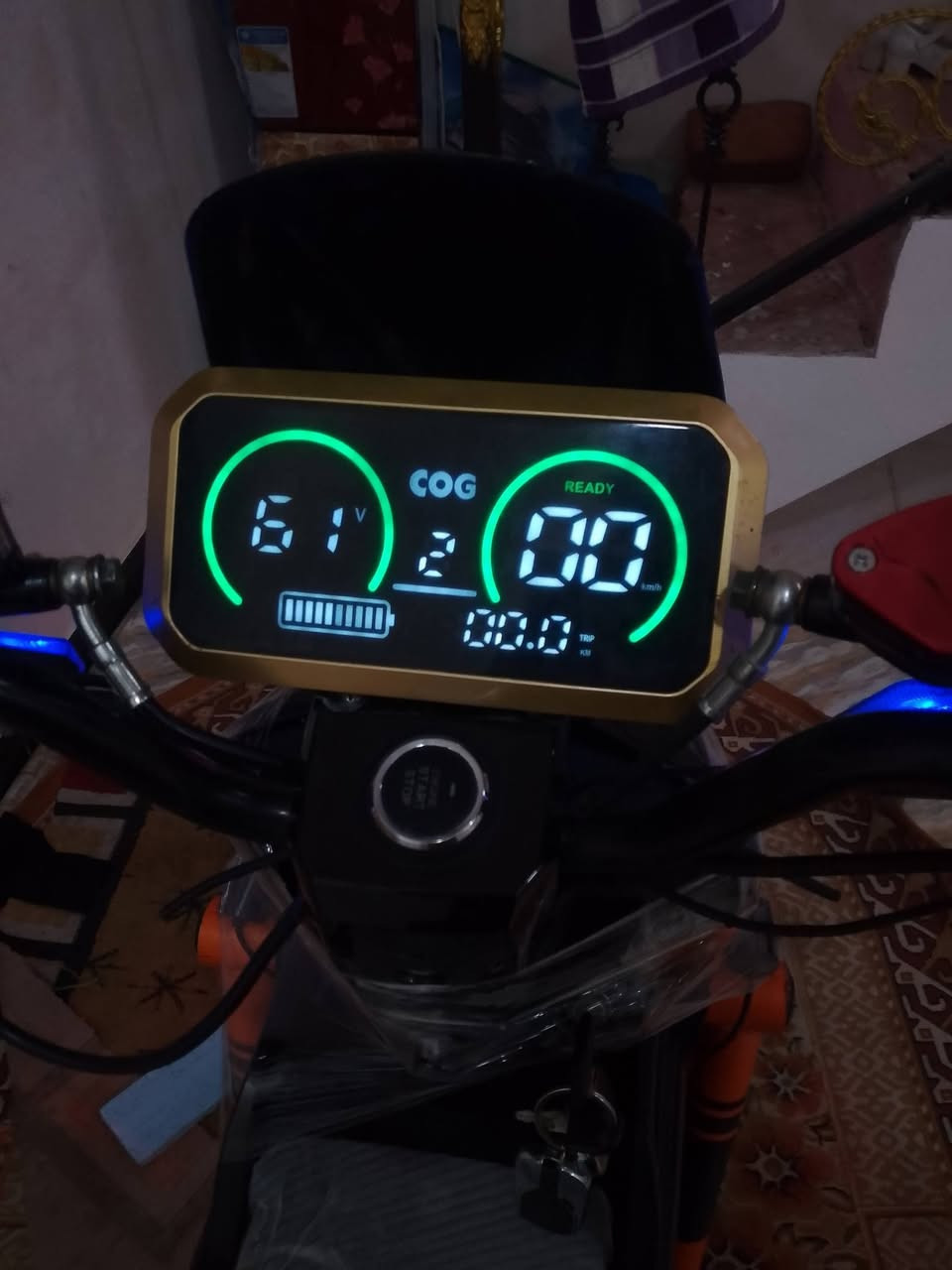 ***********
السلام عليكم دراجه اكس 900 2026 بيها بطاريات 33 امبير دراجه نضيفه كلش ربع دينار ما تصرف عليها بيها سويج + بصمتين دراجه حلوه ونظيفه كلش وبيها بلوتوث شغال  المكان البصره القبله السعر 425 وبيها مجال للشراي
